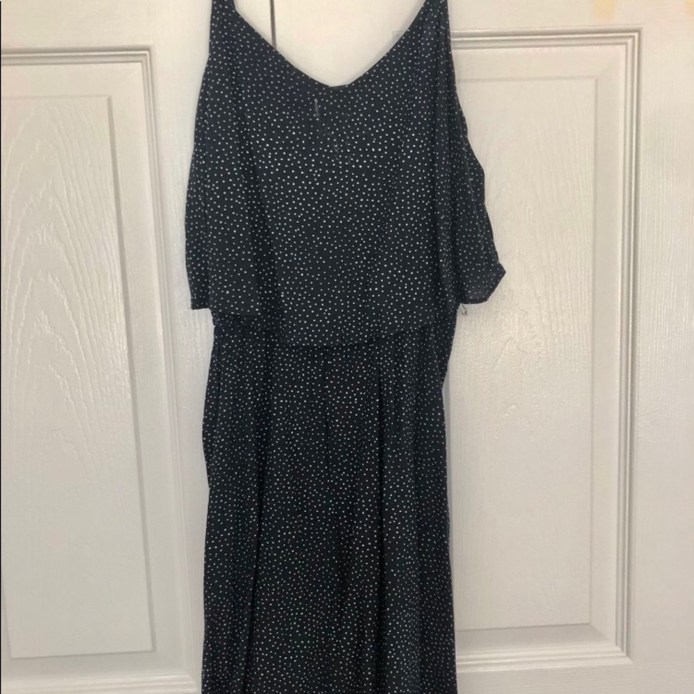 Beach dress - Picture 3 of 3